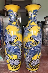 Lộc bình Tùng Hạc Diên Niên men vàng