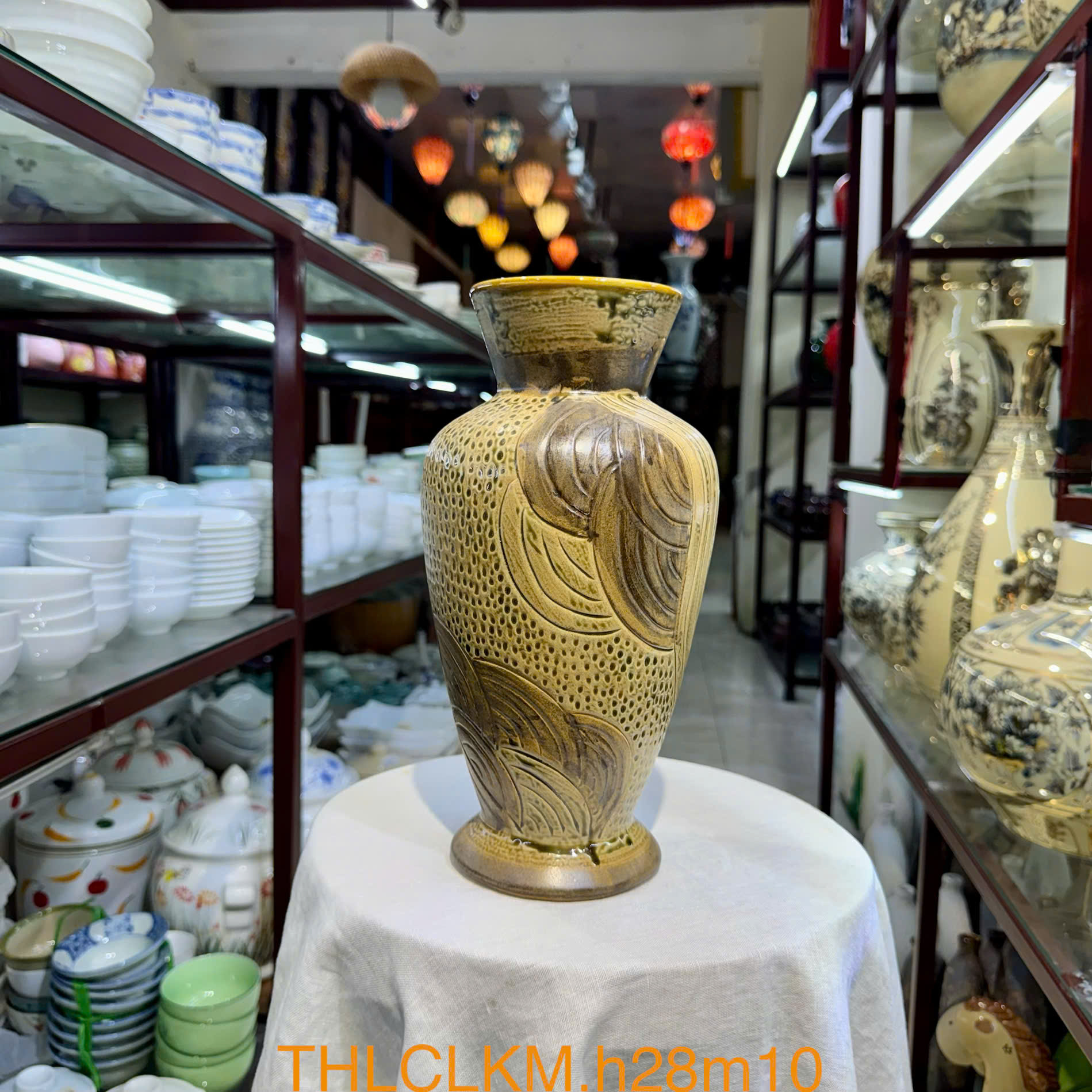 Gốm mộc khắc nâu