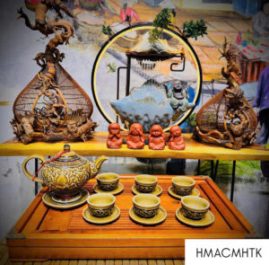 bộ ấm chén khắc sen