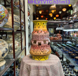 Gốm vẽ thổ cẩm