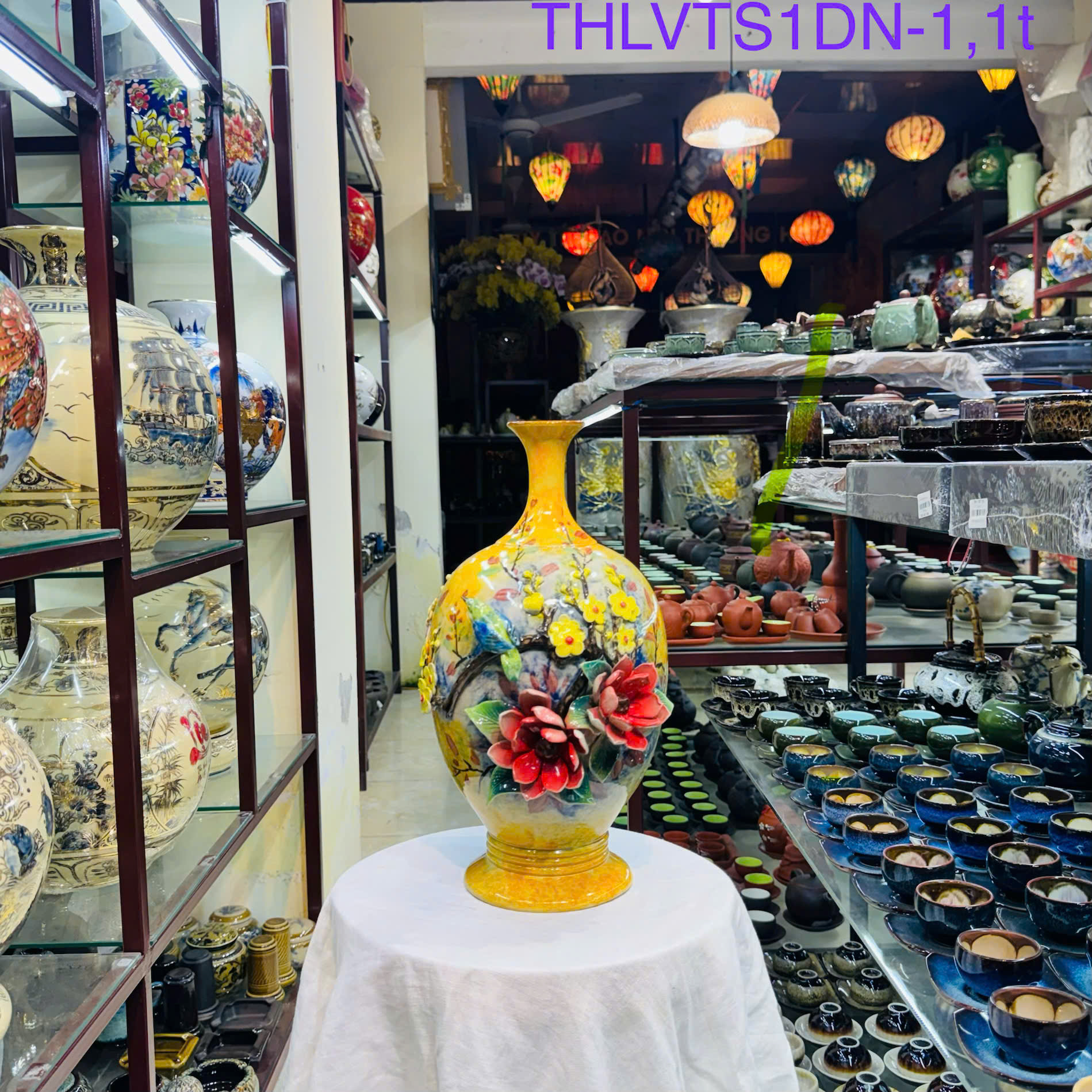 Bình hoa Bát Tràng