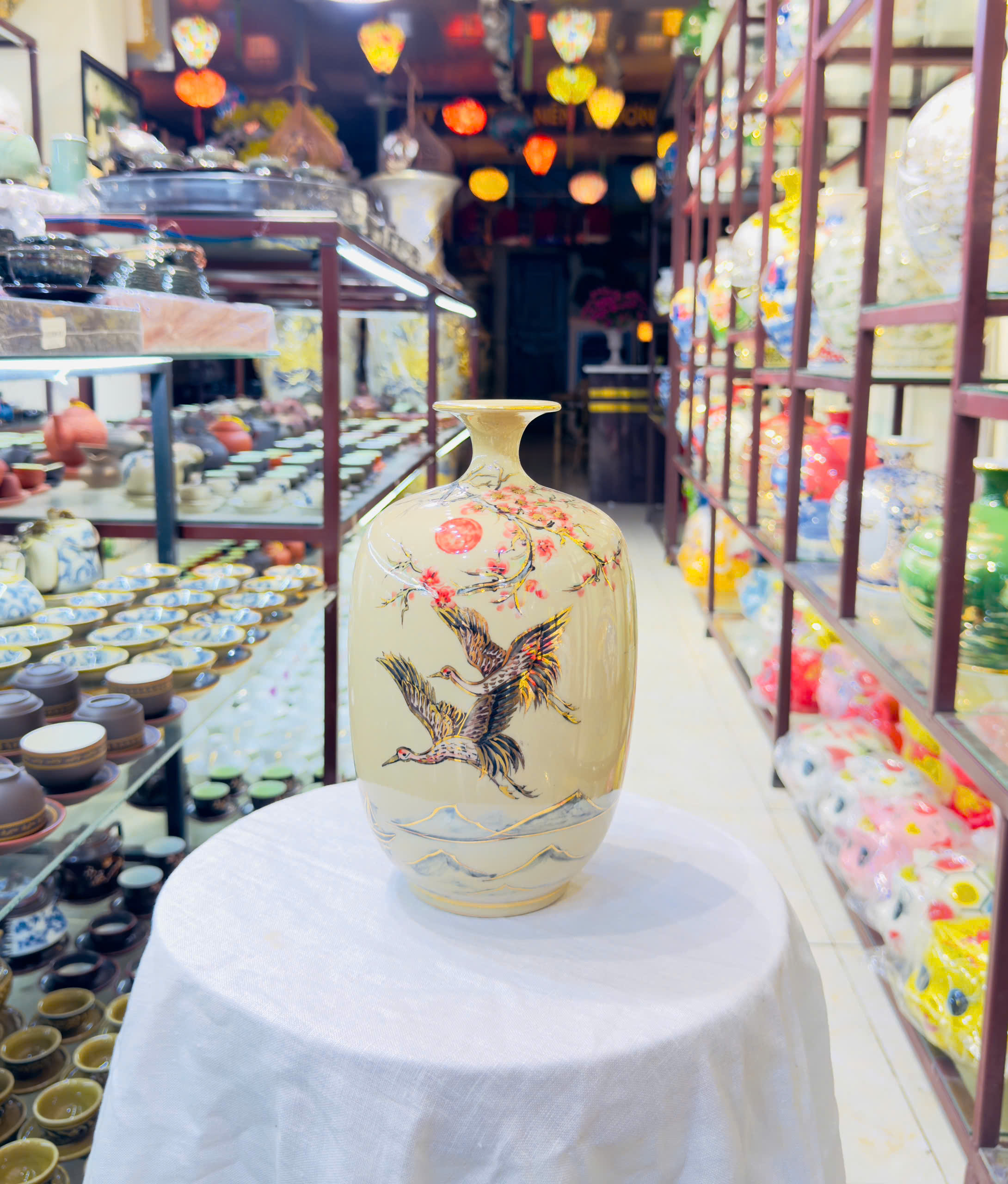 Mai bình mini vẽ vàng 24k - Ảnh 3