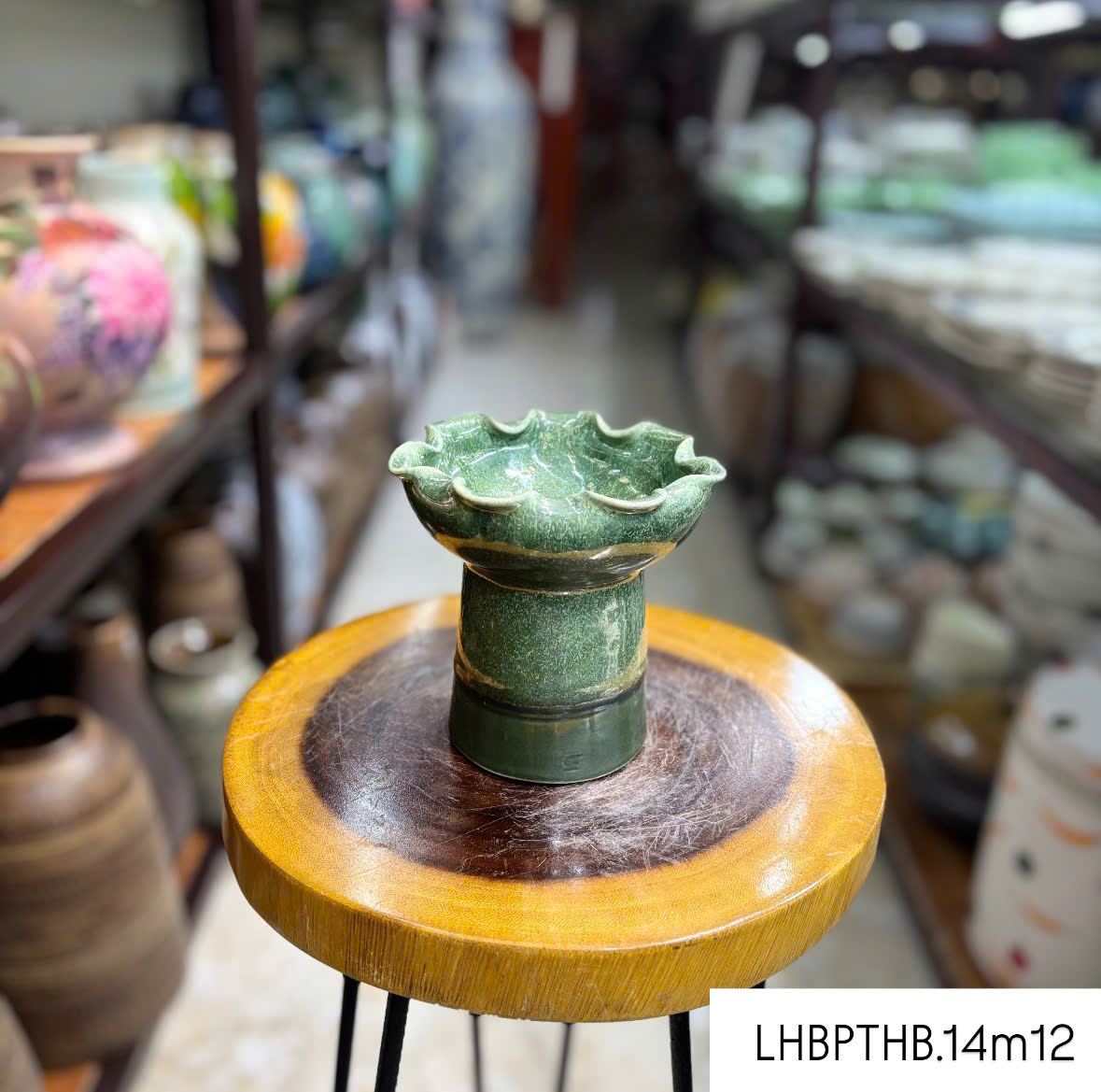 Lọ đựng phật thủ